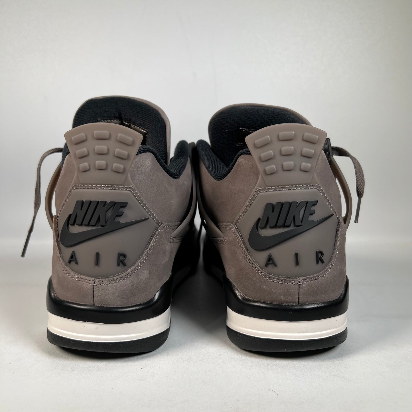 Jordan 4 Cave Stone (2025) Size 9 USED s22191