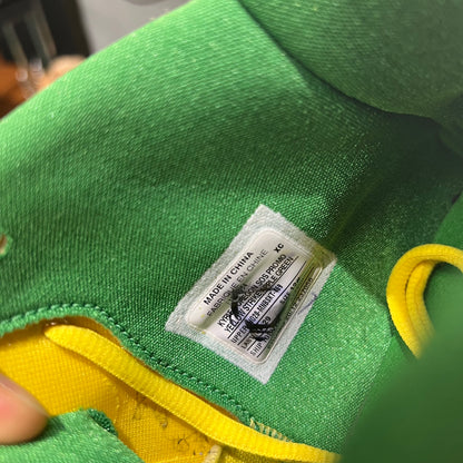 Nike Kyrie 7 Oregon Ducks Yellow Strike PE Size 12 USED s17073