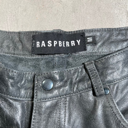 GV Gallery Raspberry Hills Dark Grey Leather Shorts Size Medium USED x17672