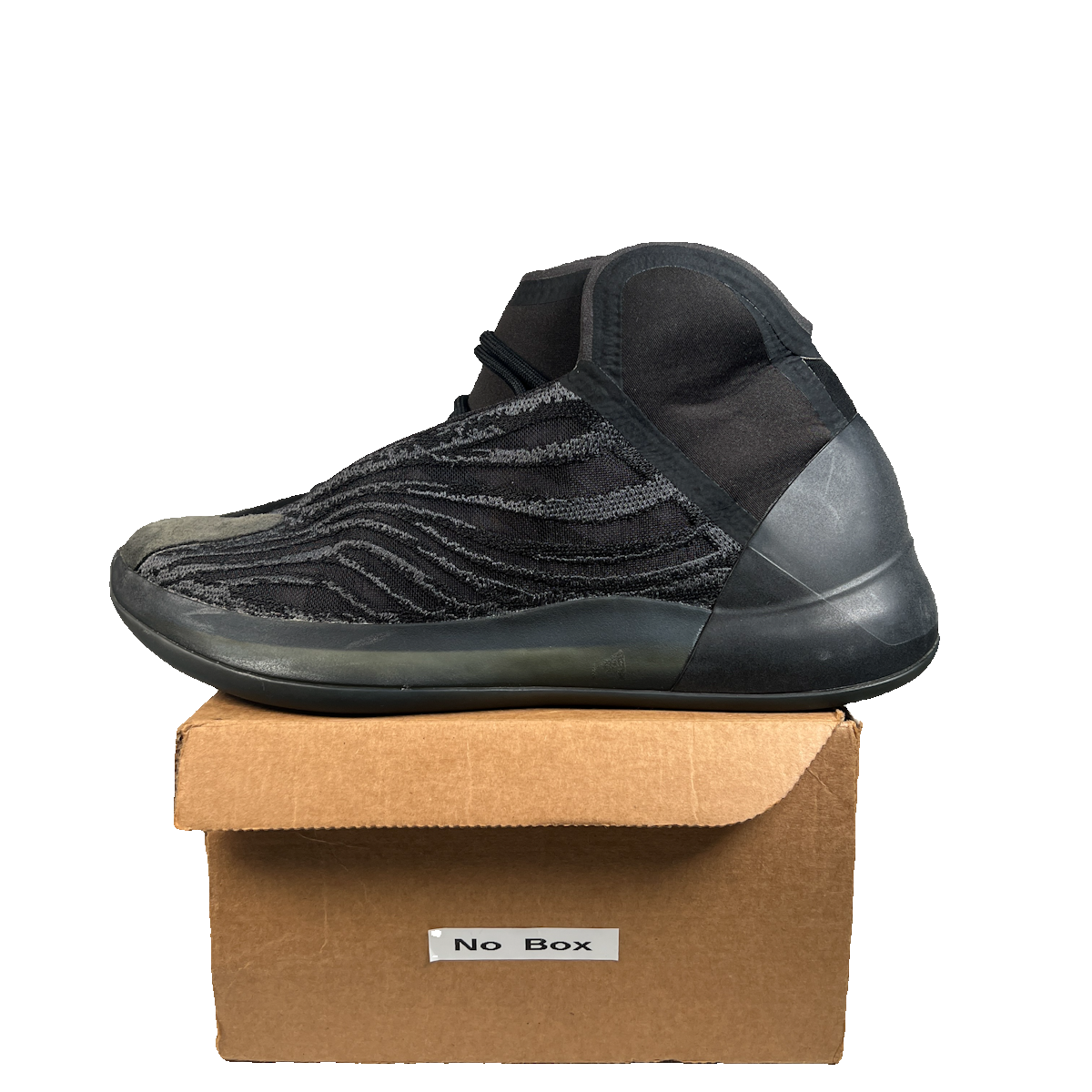 Yeezy QNTM Onyx (2021) Size 11.5 USED s23155