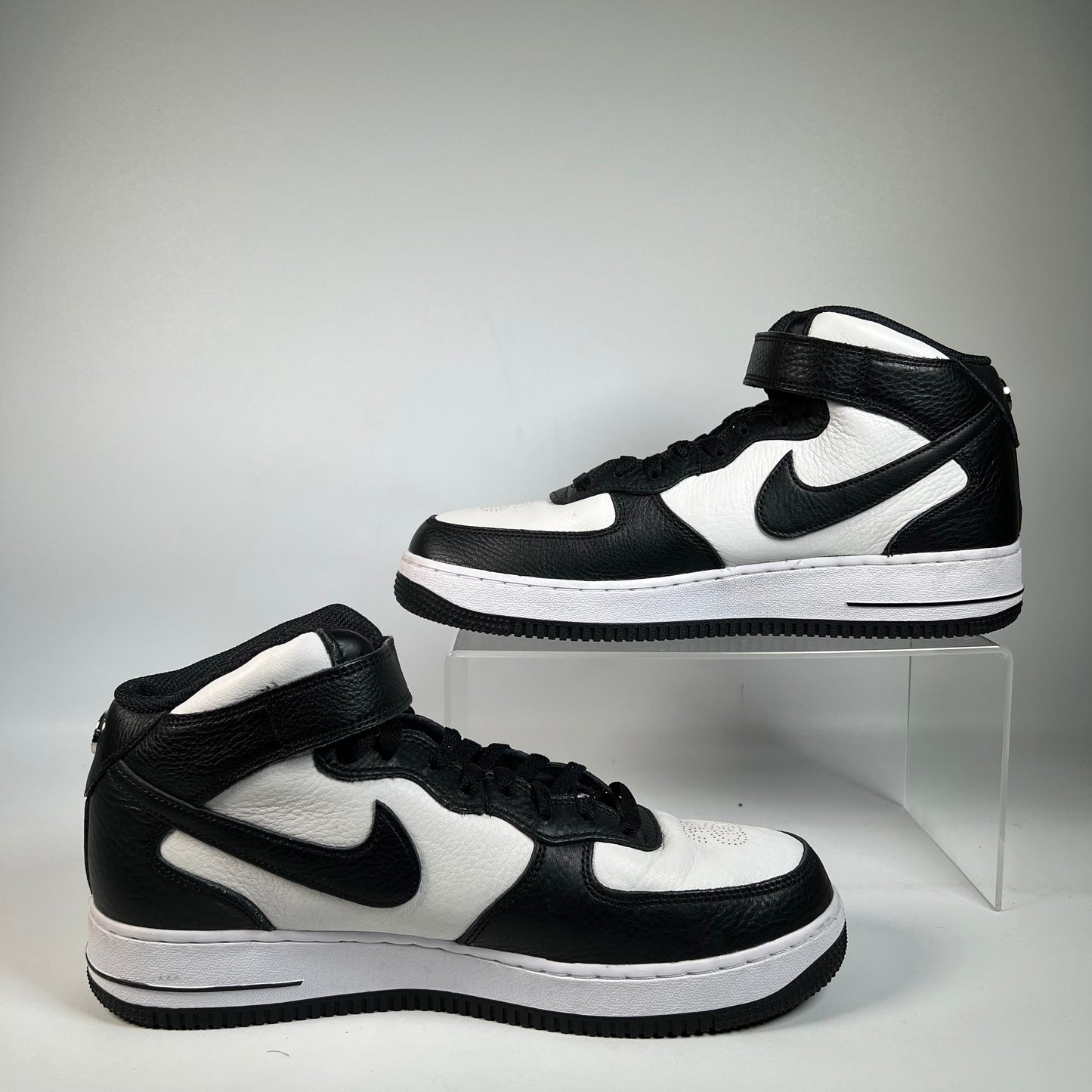 Nike Air Force 1 Mid Stussy Light Bone Black (2022) Size 10.5 USED s22287