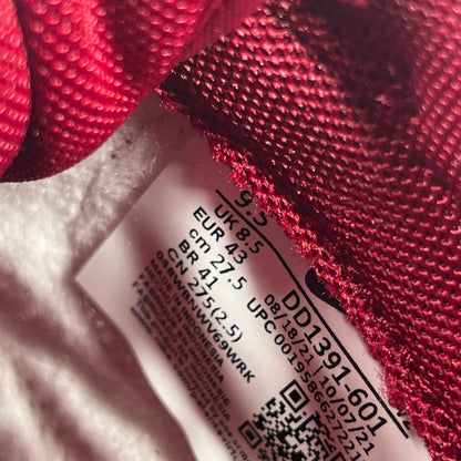Nike Dunk Low Team Red (2022) Size 9.5 NEW s19917