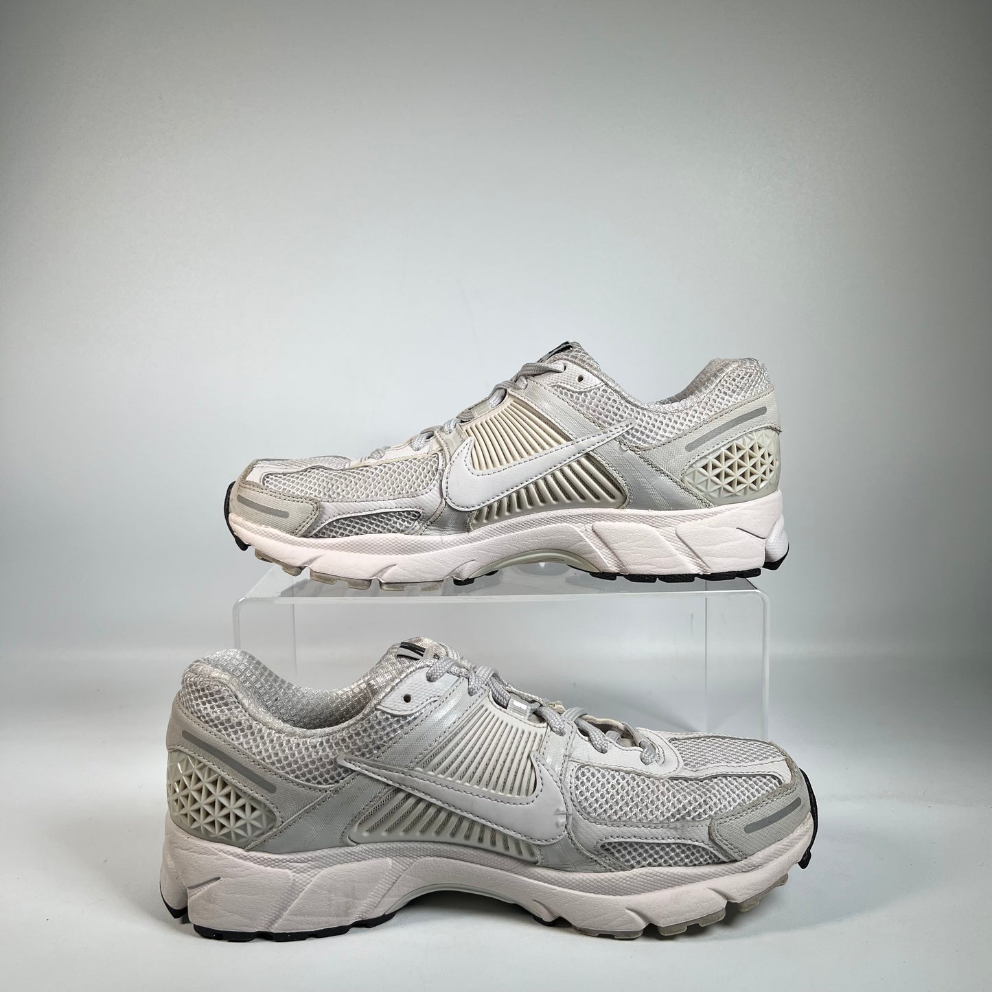Nike Zoom Vomero 5 Vast Grey (2023) Size 8.5 USED s22311