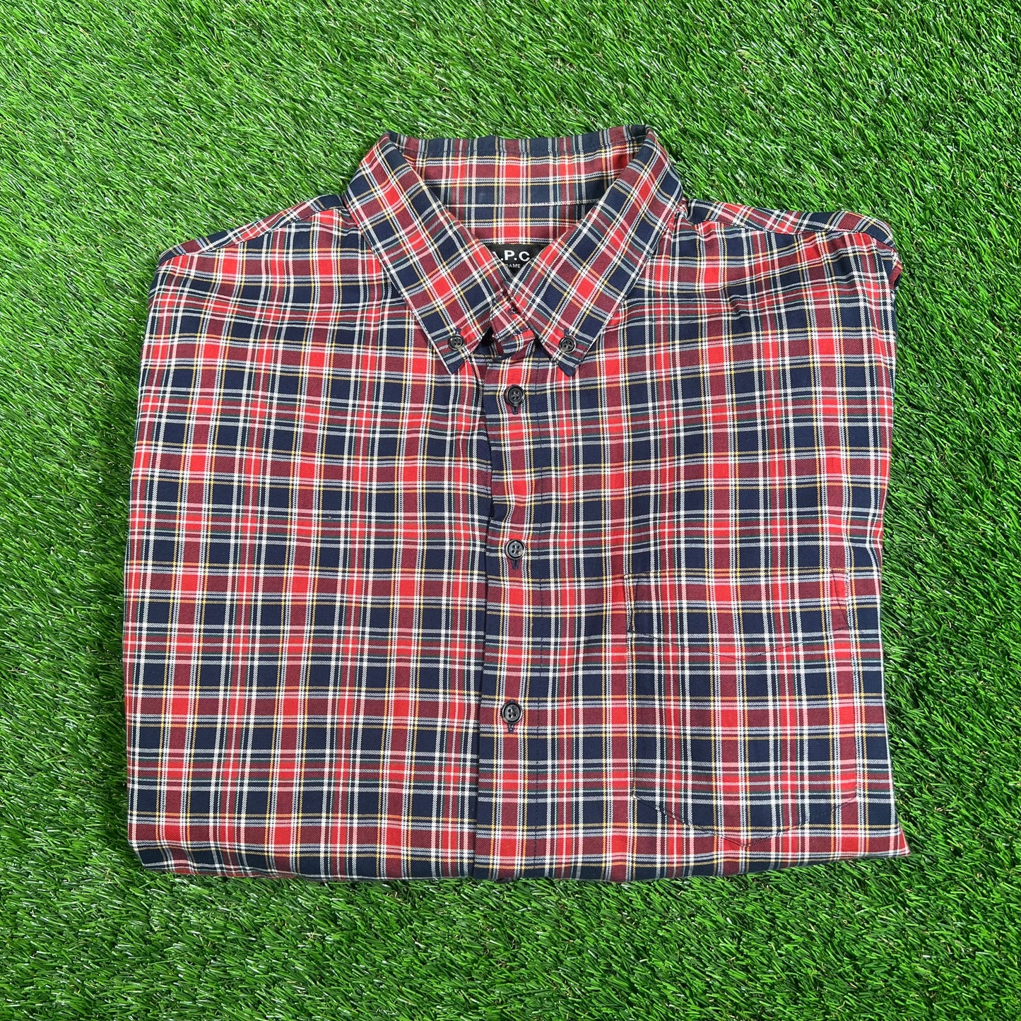 APC Lightweight Red/Blue Plaid Shirt Size Large USED x15715