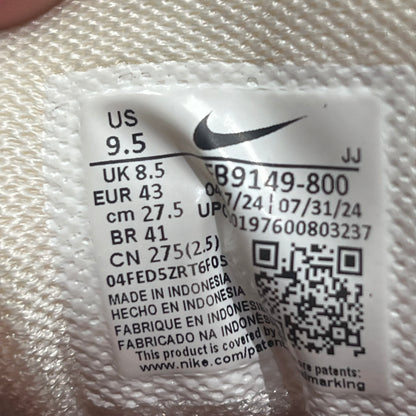 Nike Zoom Vomero 5 Total Orange (2024) Size 9.5 USED s19981