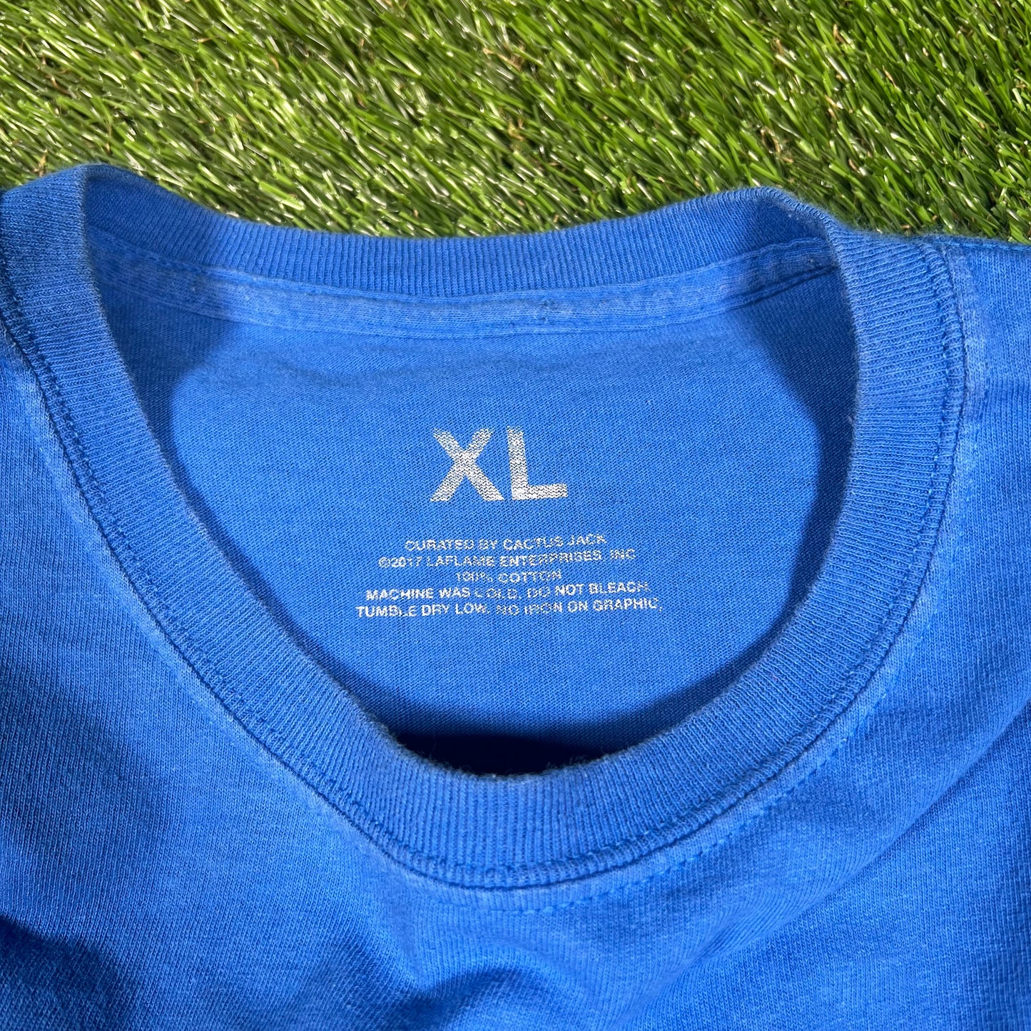 Travis Scott Birds Eye View 2017 Blue Tour Tee Size XL USED x14398