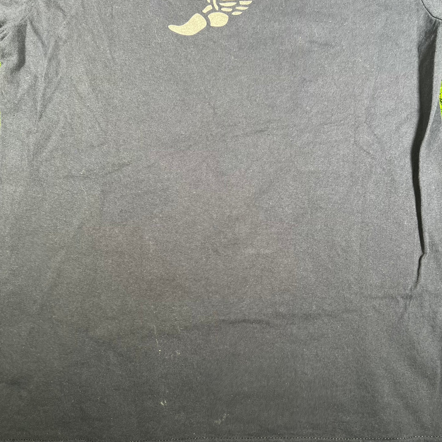 Noah Navy Winged Foot Longsleeve Size Medium USED x15818