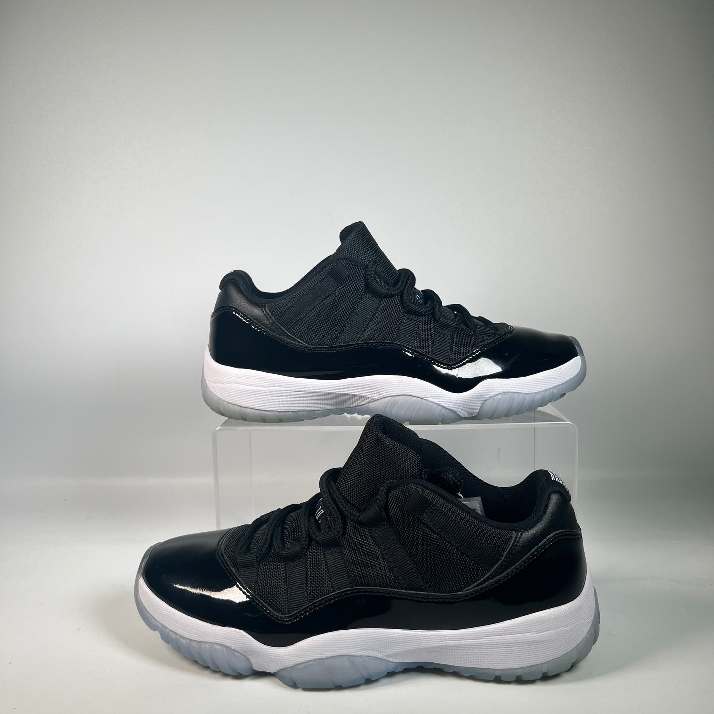 Jordan 11 Low Space Jam (2024) Size 8.5 USED s22506