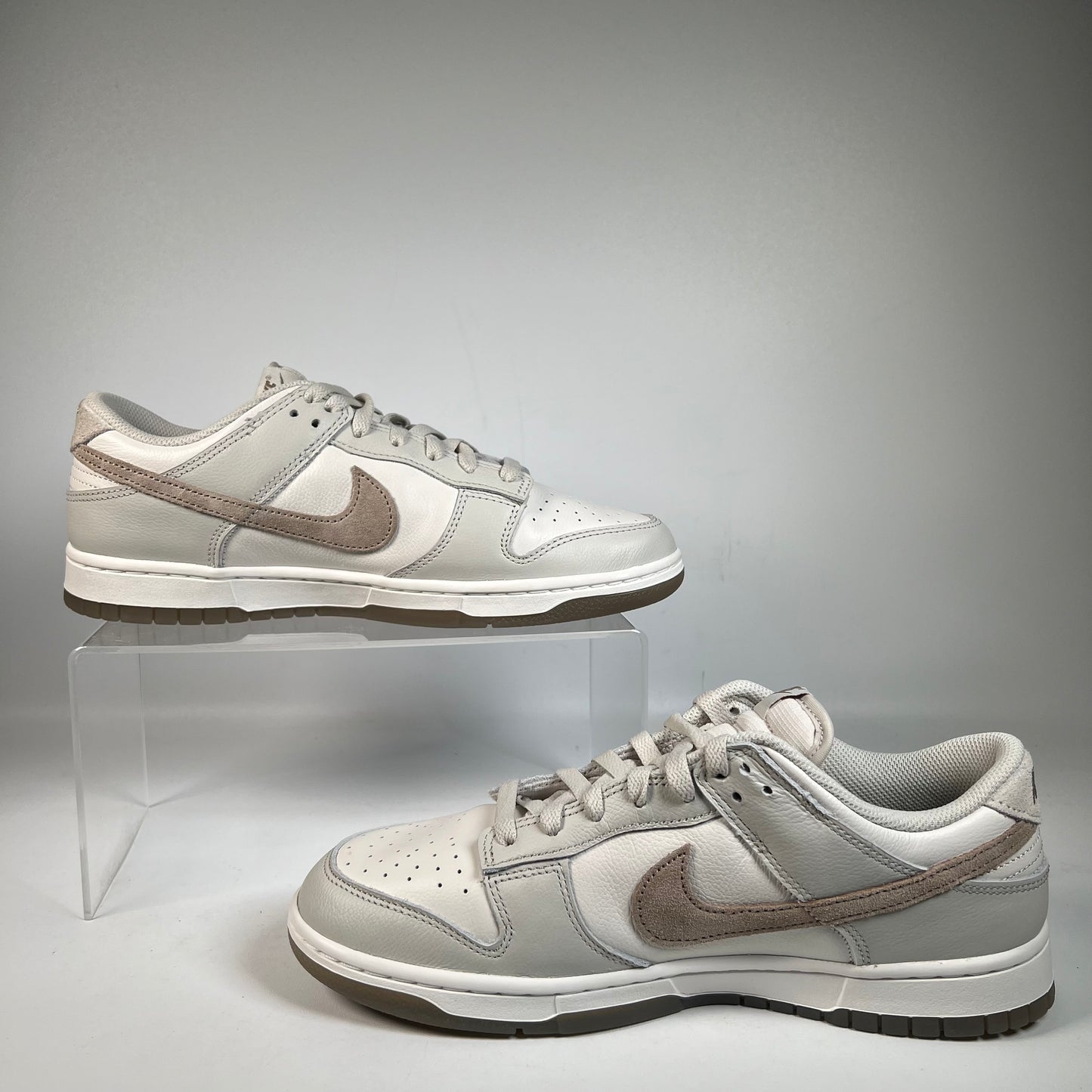 Nike Dunk Low Light Carbon (2024) Size 10 NEW s22114