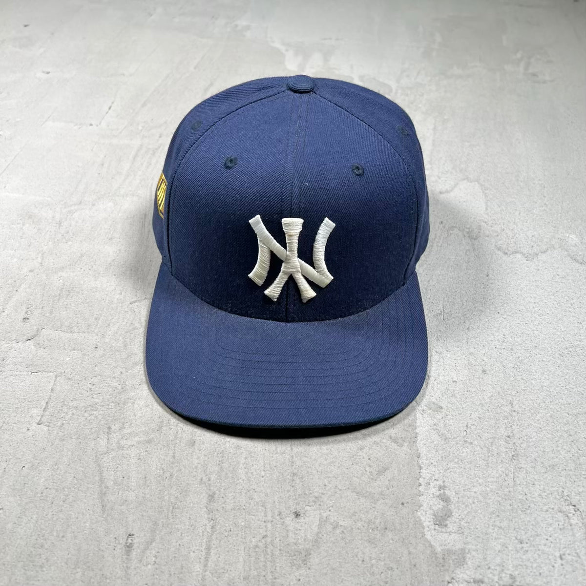 HMDD Yankee Navy Blue Snap Back Hat USED x18400