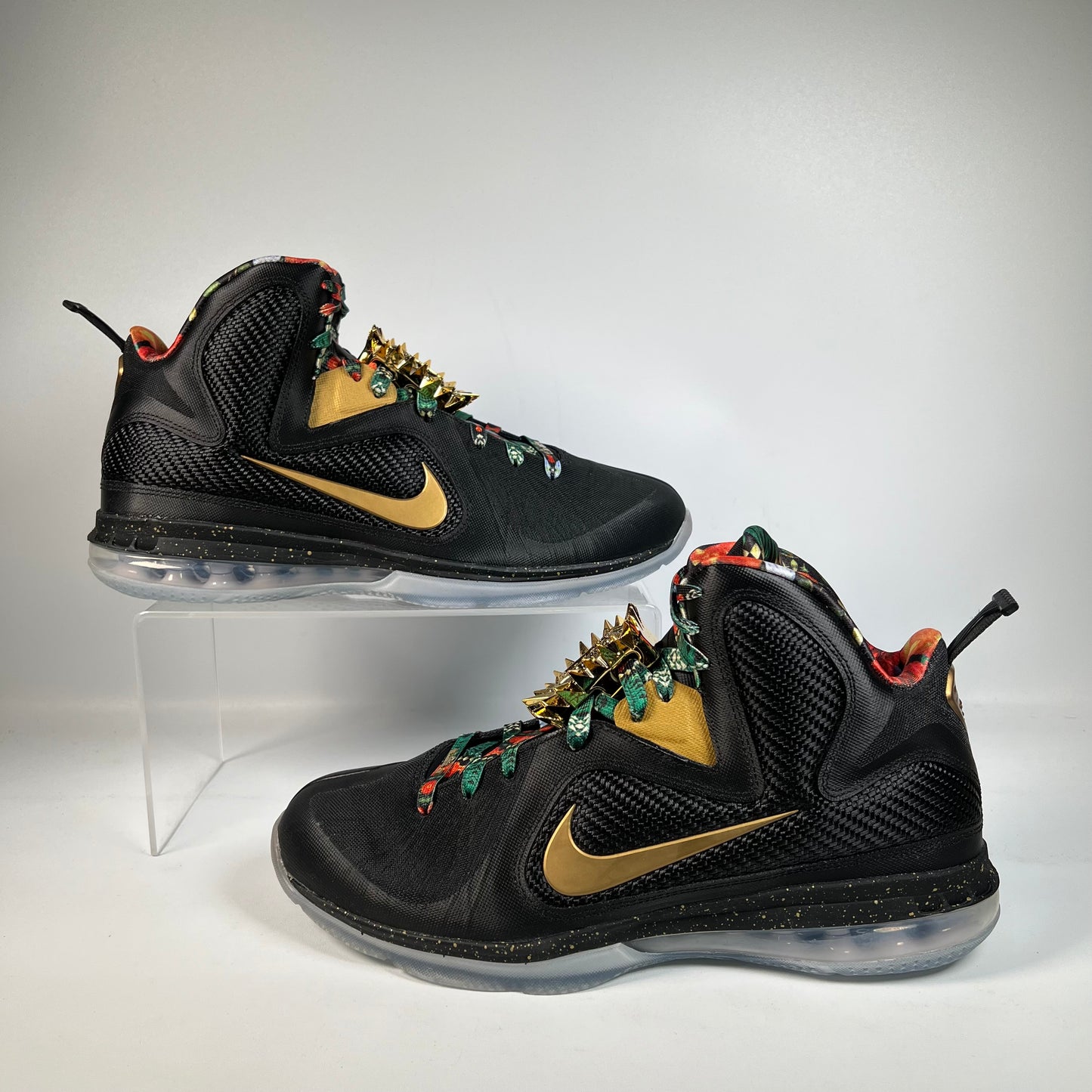 Lebron 9 Watch The Throne (2022) Size 11 NEW s22076