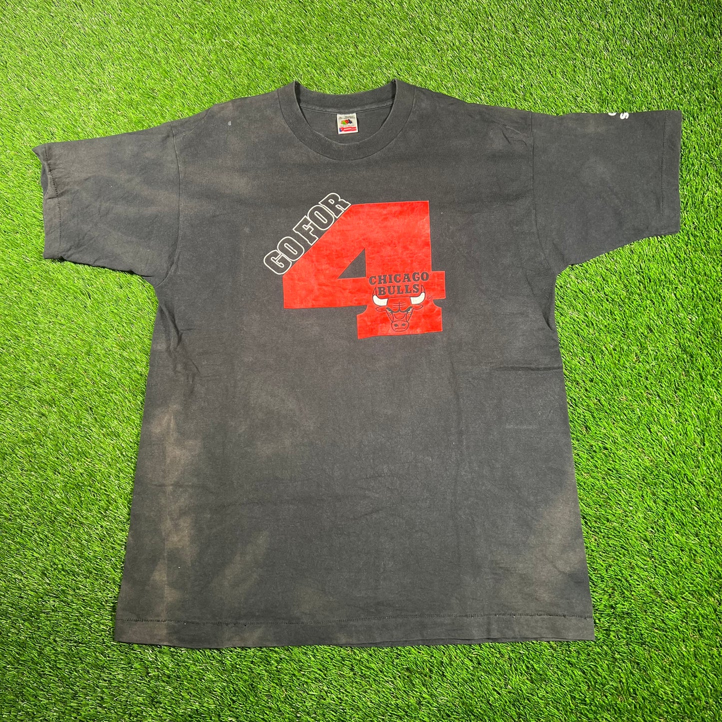 1990s Chicago Bulls Go Four Black Tee Size XL USED v17816