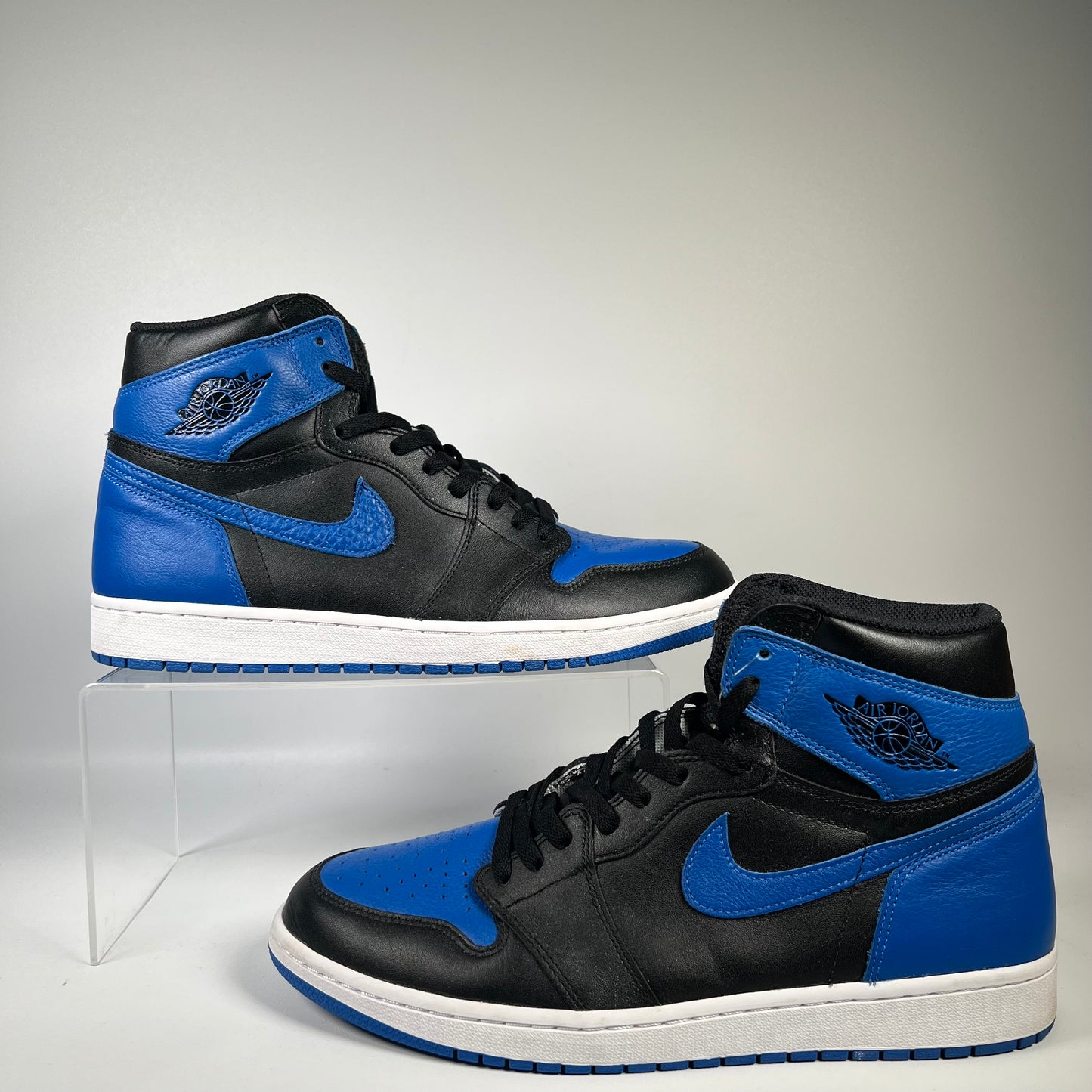 Jordan 1 Royal 2017 Size 12 USED s16025