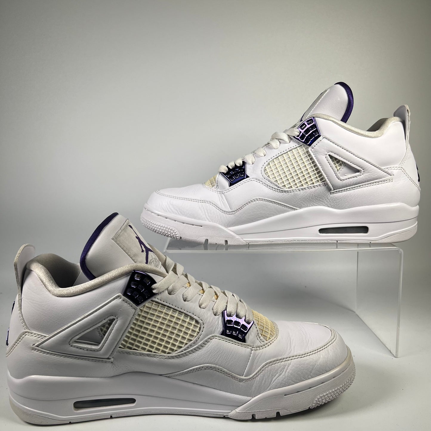 Jordan 4 Metallic Purple 2020 Size 12 USED s11305