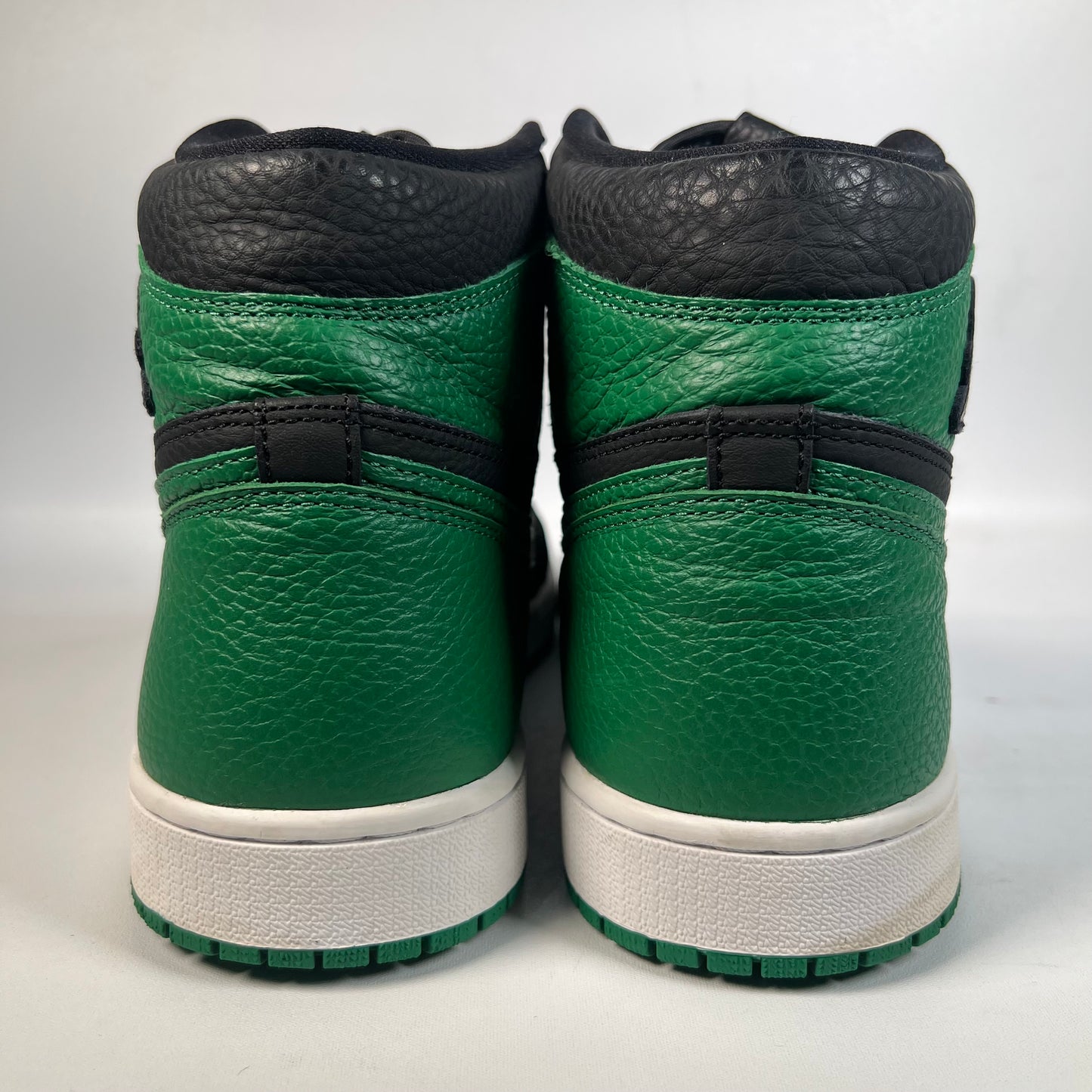 Jordan 1 High Pine Green Black (2020) Size 12 USED s21918
