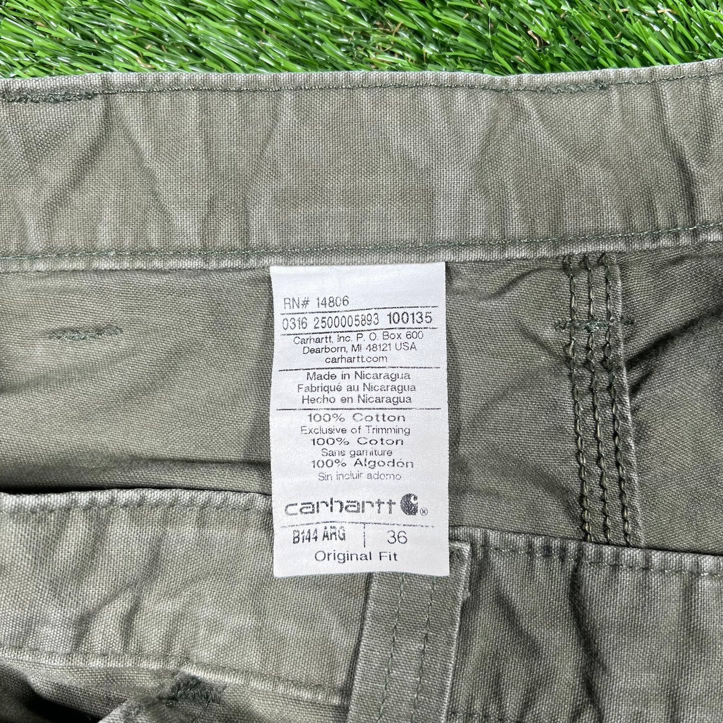 Carhartt Work Wear Olive Green Shorts Size 36 USED v16843