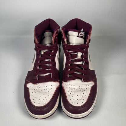 Jordan 1 Bordeaux Size 10 USED s17302