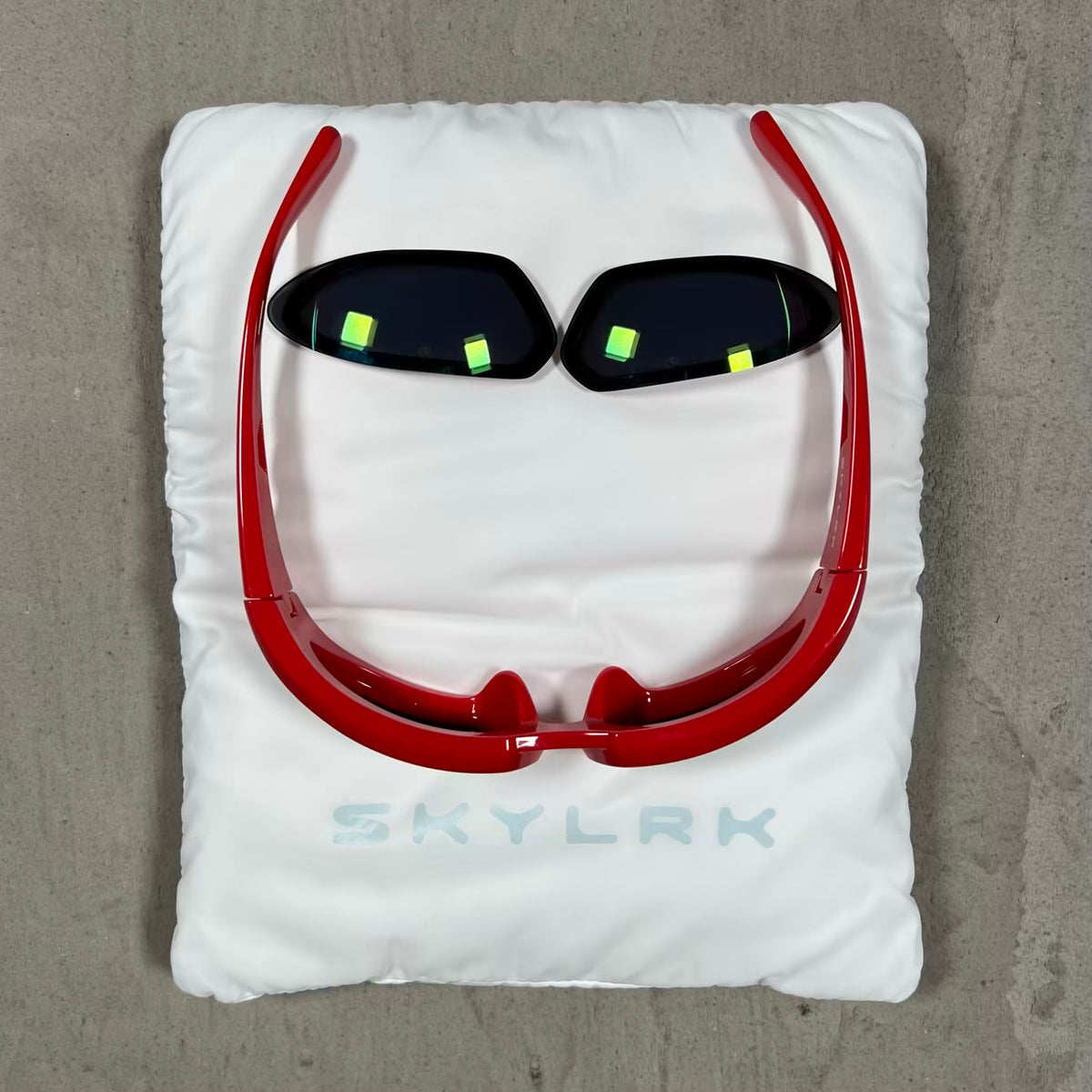 Skylrk Glicky Red Heat Gloss Sunglasses USED x18570