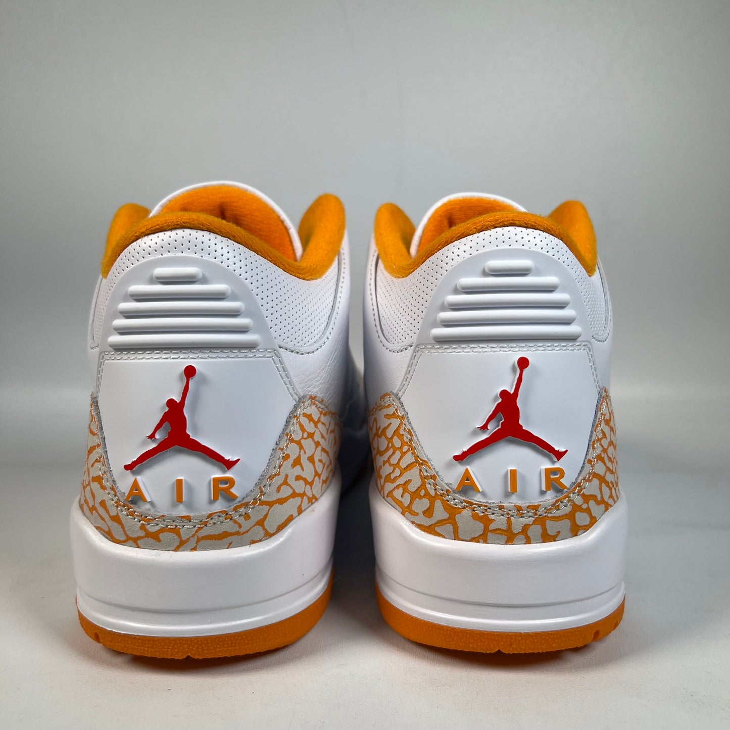 Jordan 3 Orange Citrus (2026) Size 8.5M/10W s22207