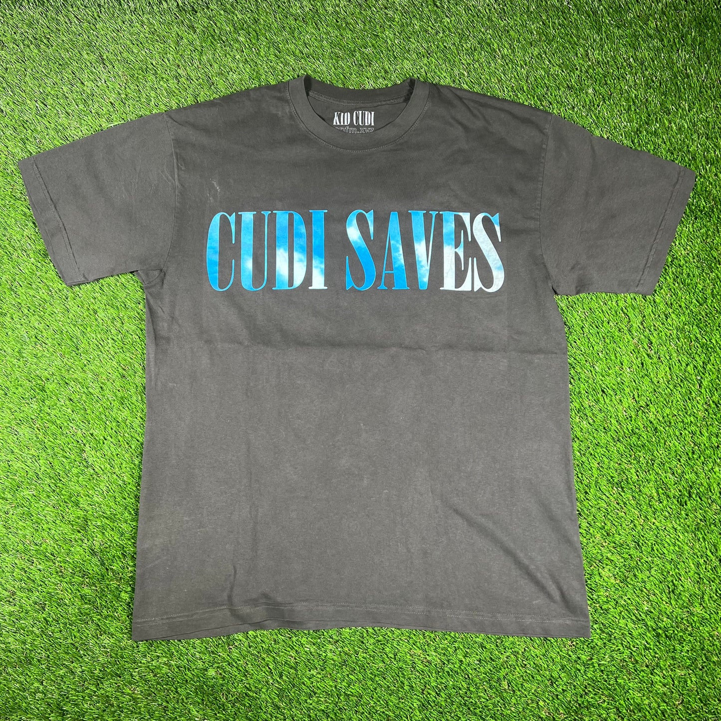 2019 CPFM Kid Cudi Cudi Saves Grey Tee Size Large USED x14557
