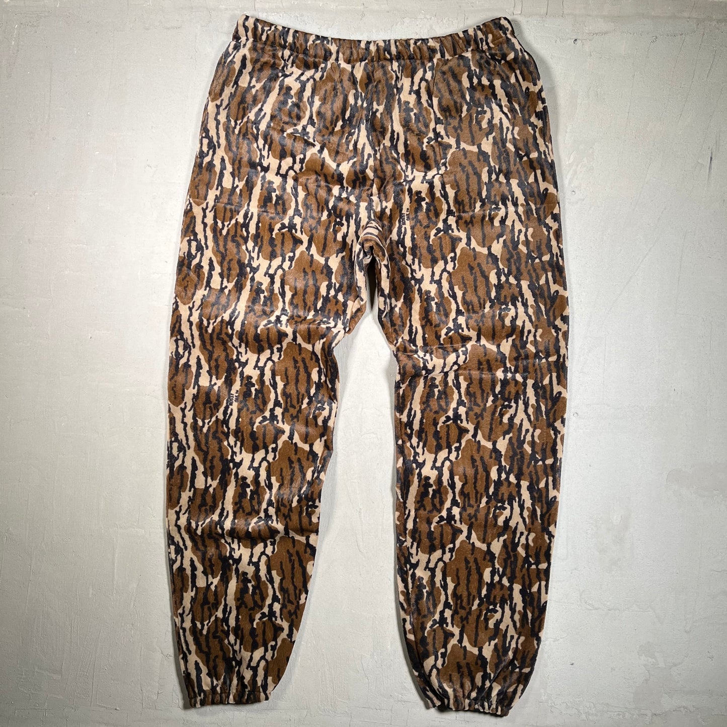 Y2K Carhartt Faux Fur Mud Camo Pants Size XL USED v19465