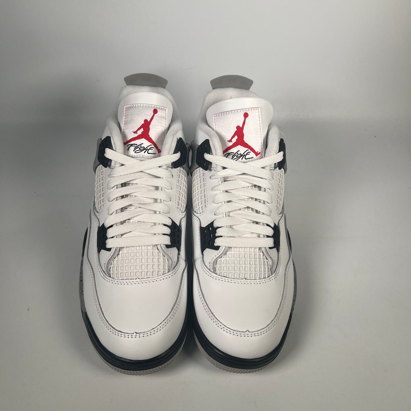 Jordan 4 White Cement (2025) Size 8.5 NEW s18518
