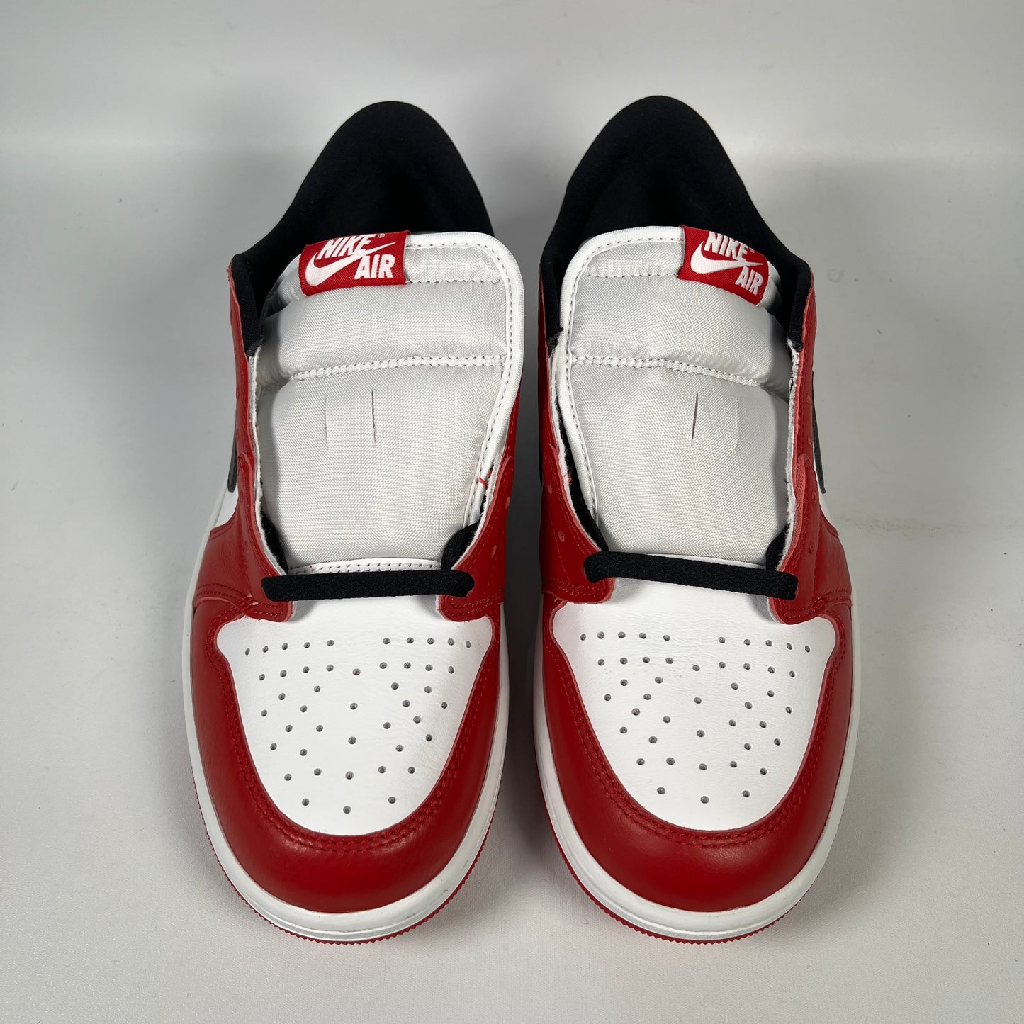 Jordan 1 Low Chicago (2025) Size 10 NEW s20243