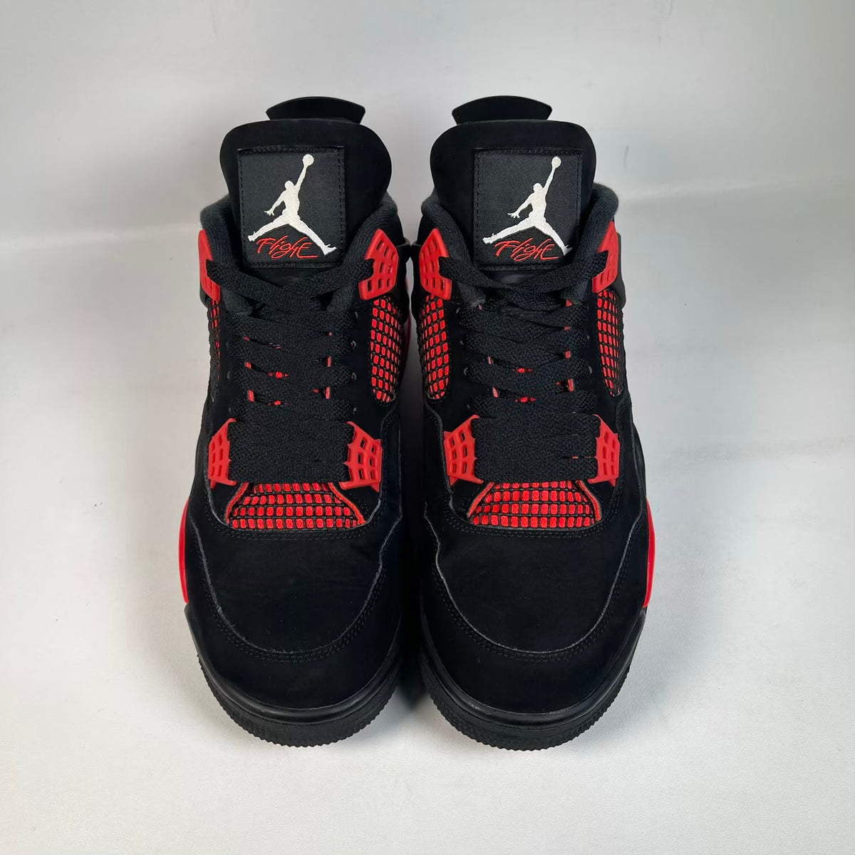 Jordan 4 Red Thunder (2022) Size 10 USED s23558