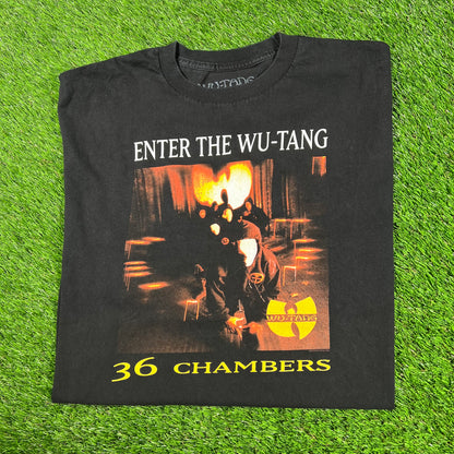 2018 Wu Tang 36 Chambers Album Cover Black Tee Size Medium USED v17170