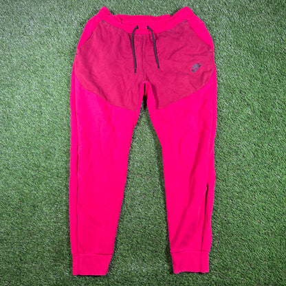 Nike Tech Red on Red Sweatpants Size Medium USED v16927