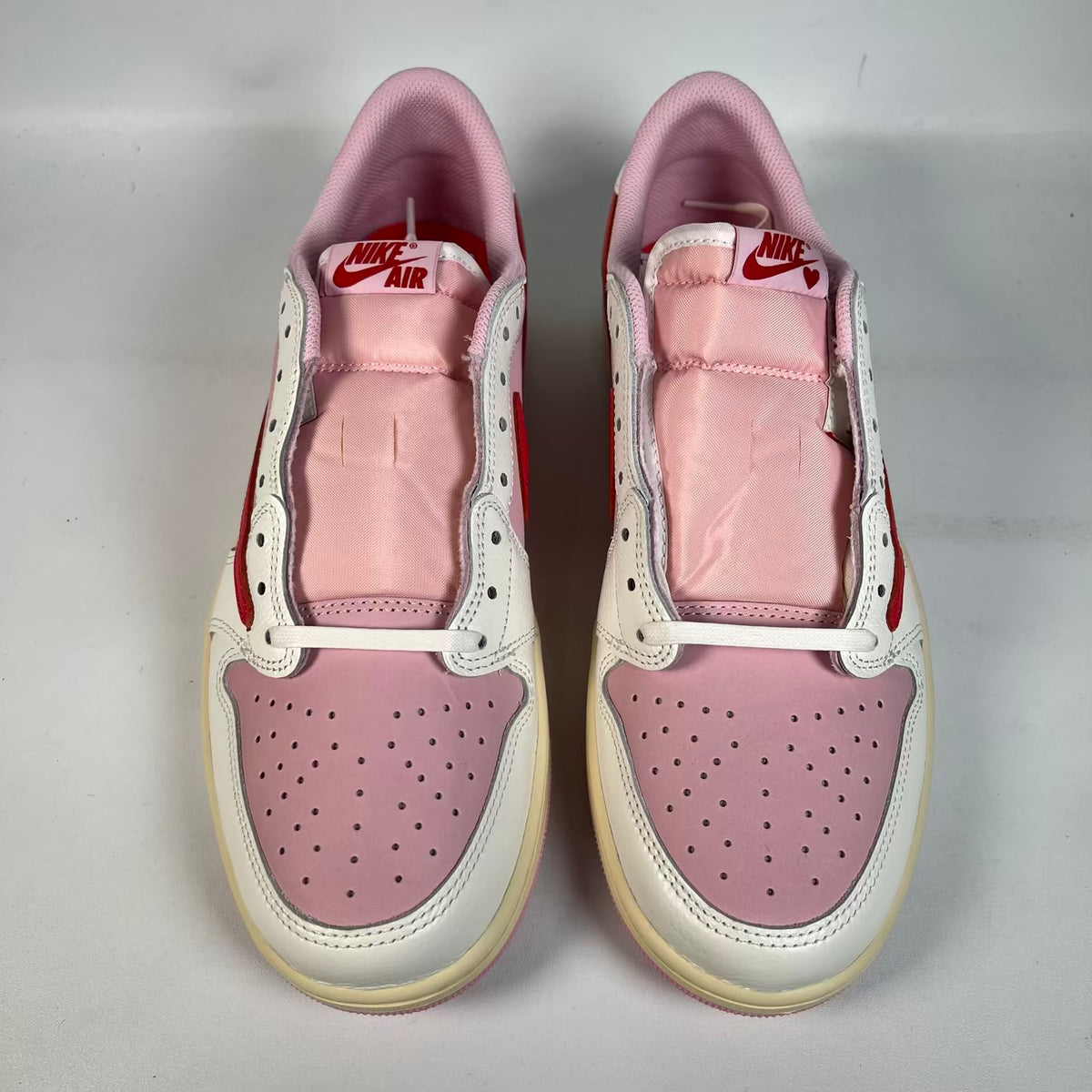 Jordan 1 Low Travis Scott Tropical Pink (2026) Size 11.5 NEW s23463