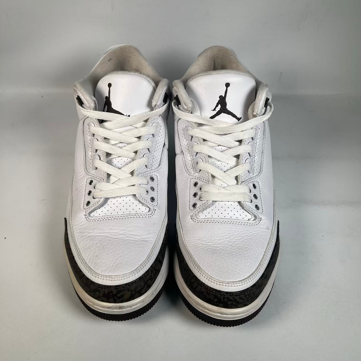 Jordan 3 Mocha (2018) Size 11 USED s23546