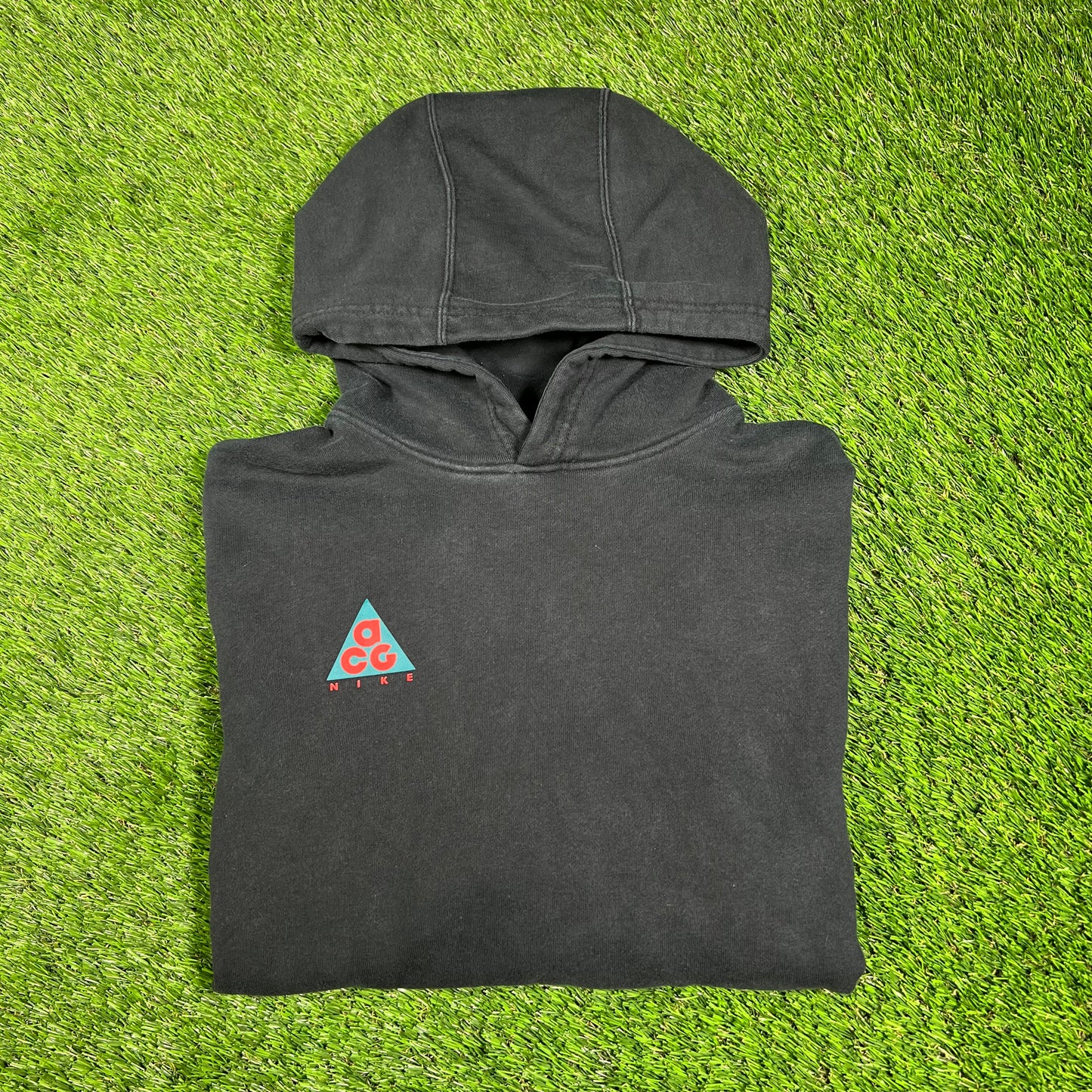 Nike ACG Black Pocket Logo Hoodie Size Small USED v16587