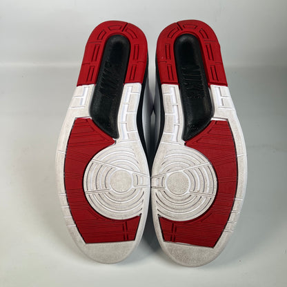 Jordan 2 Chicago (2022) Size 10.5 USED s22429