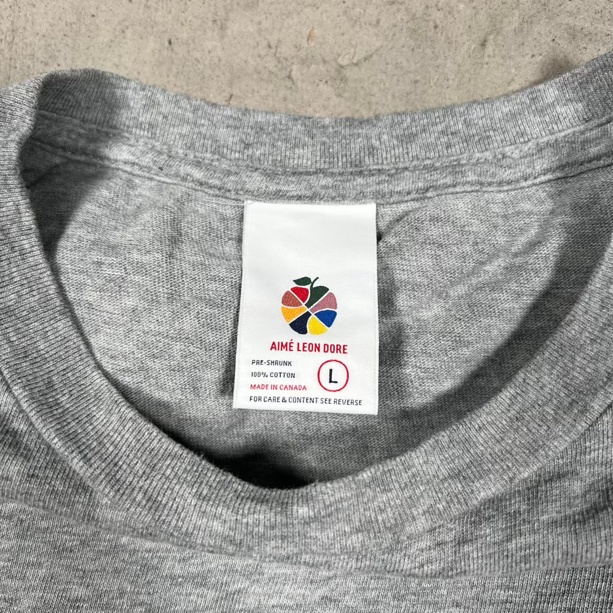 ALD Aime Leon Dore Simple White Spellout Grey Tee Size Large USED x18602