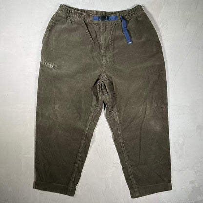 Pilgrim Dark Green Corduroy Pants Size Large USED v20179