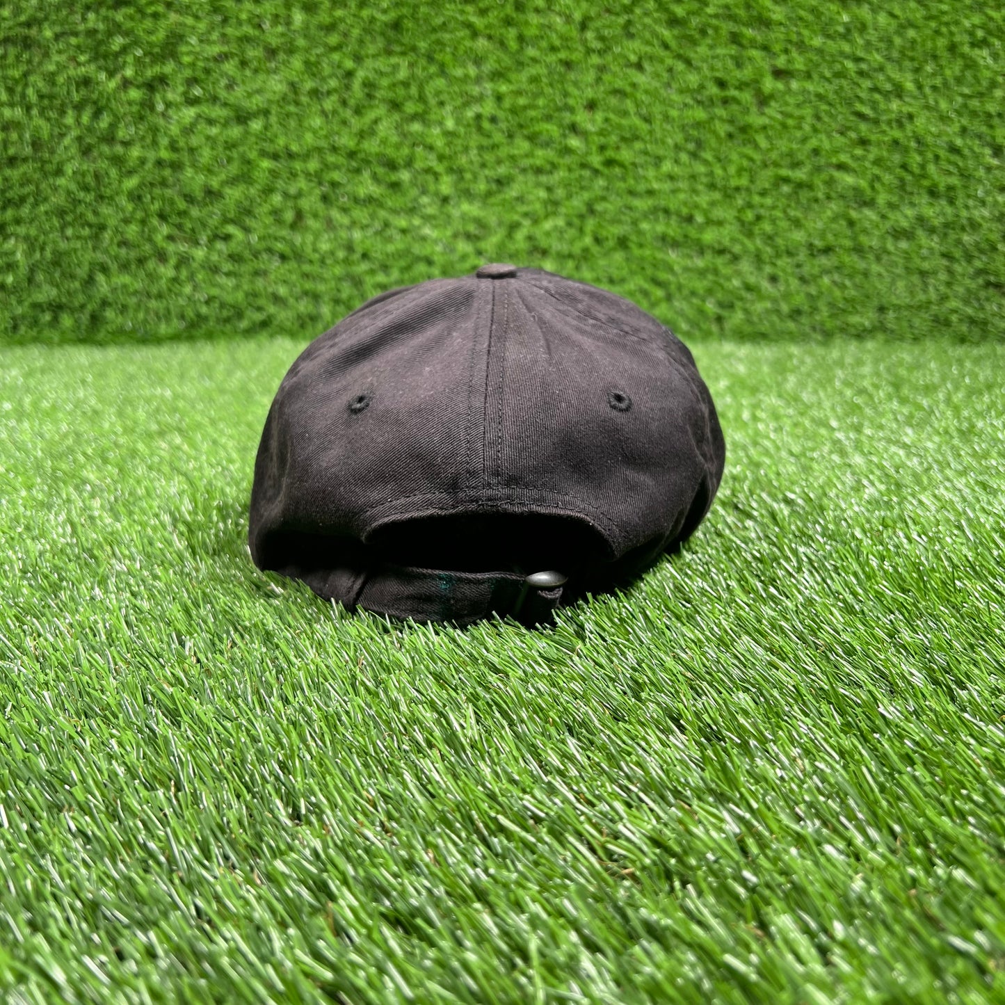 Supreme Black Stepped Arc 6 Panel Hat (2017) One Size USED x15839