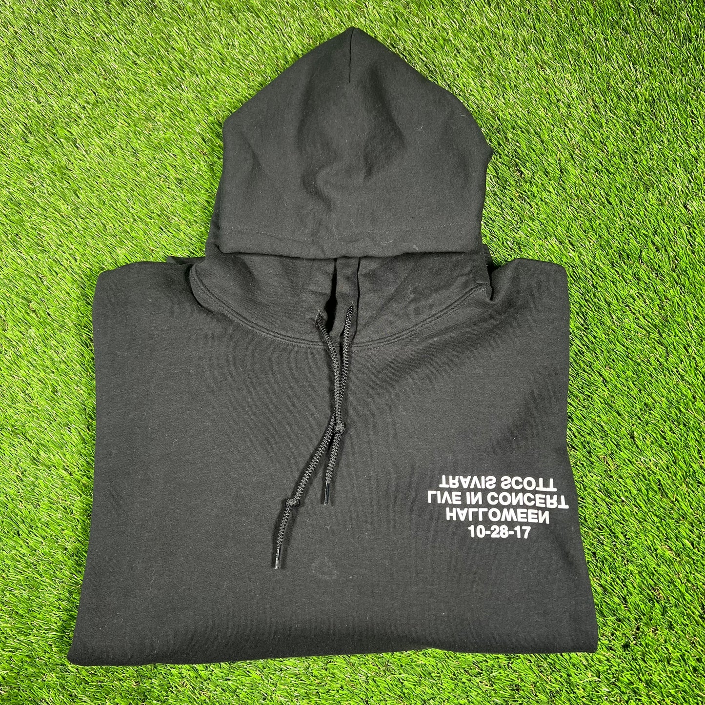 2017 Travis Scott Texas Chainsaw Live In Concert Halloween Black Hoodie Size Large USED x14572