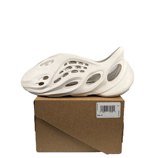 Yeezy Foam Runner Ararat (2020) Size 8 USED s19046