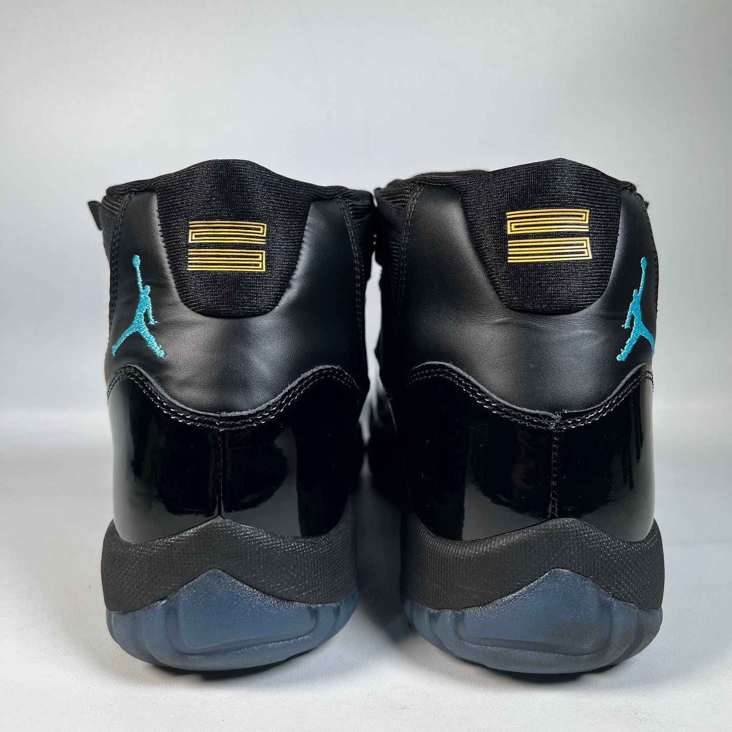 Jordan 11 Gamma Blue (2025) Size 13 USED s22102
