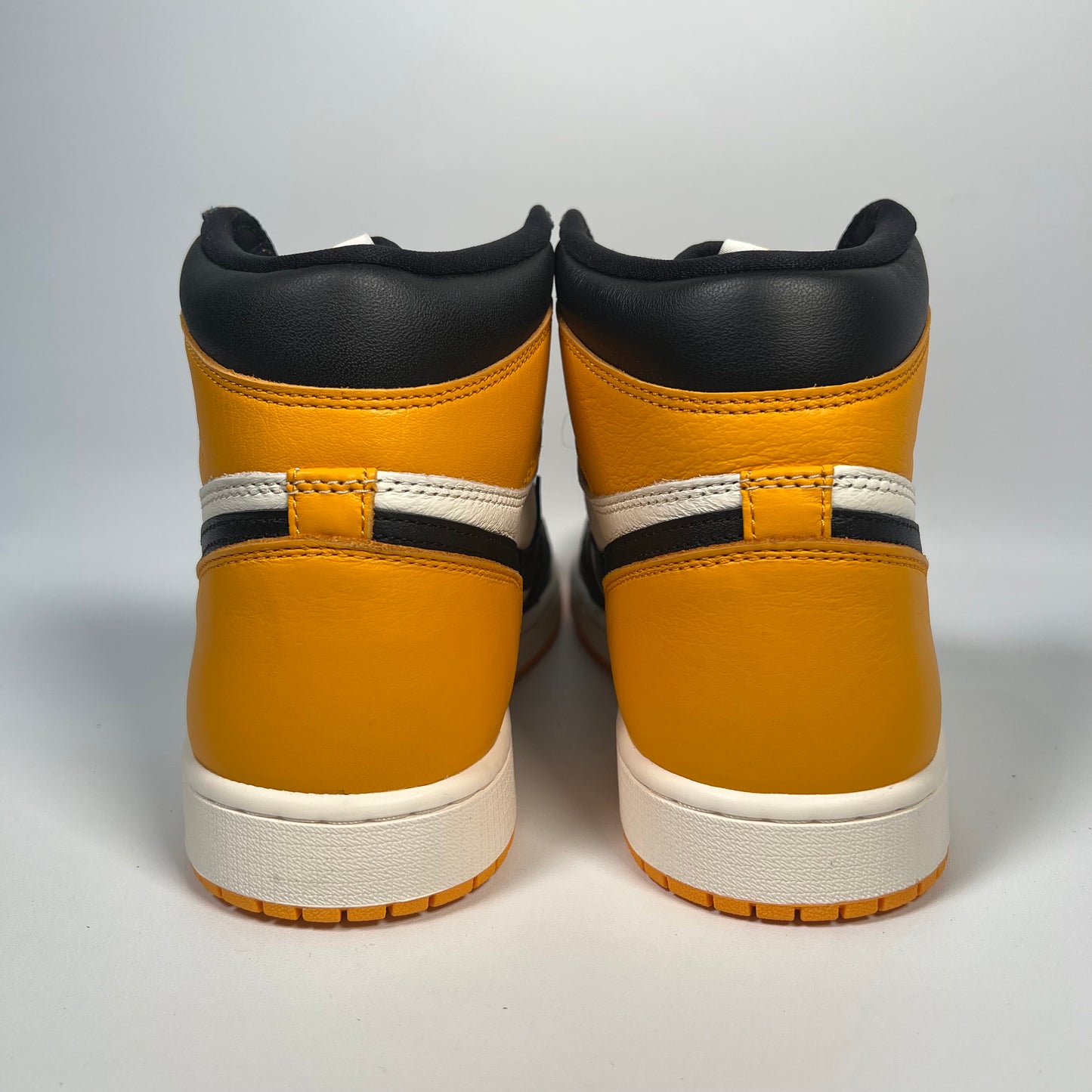 Jordan 1 Taxi 2022 size 12 NEW S17581
