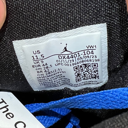 Jordan 2 Varsity Royal (2023) Size 10M/11.5W USED s20234