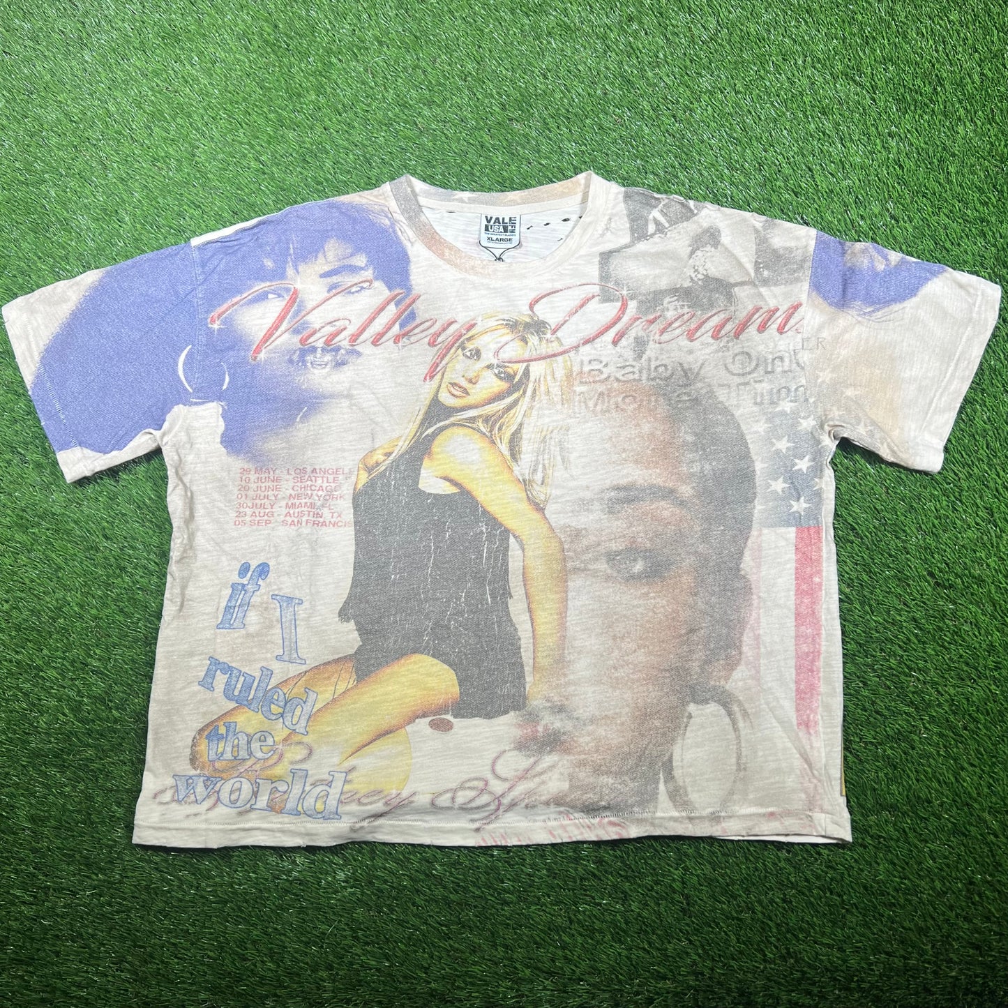 Vale "Valley Dreams" Britney Spears Cream AOP Tee Size XL NEW x14852