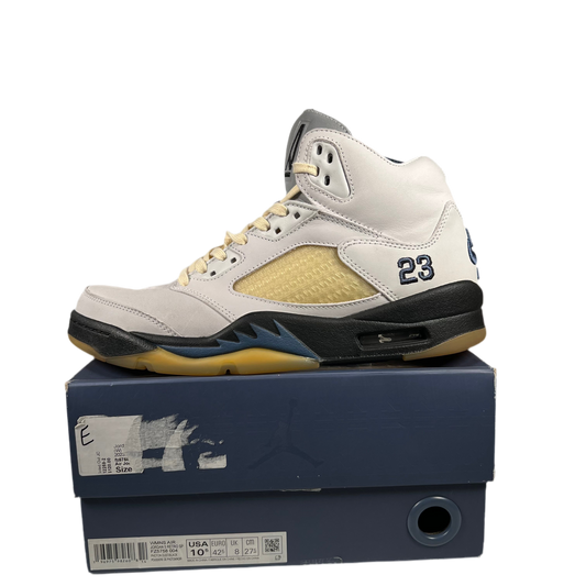 Jordan 5 A Ma Maniere (2023) Size 9M/10.5W USED s18751