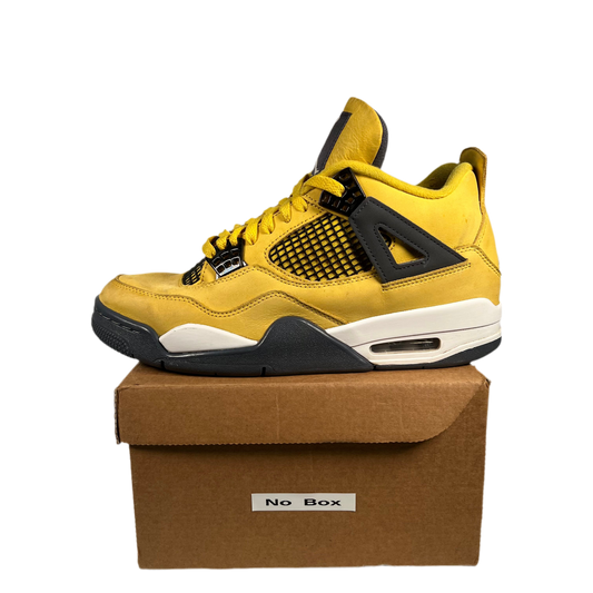 Jordan 4 Lightning (2021) Size 9 USED s17907