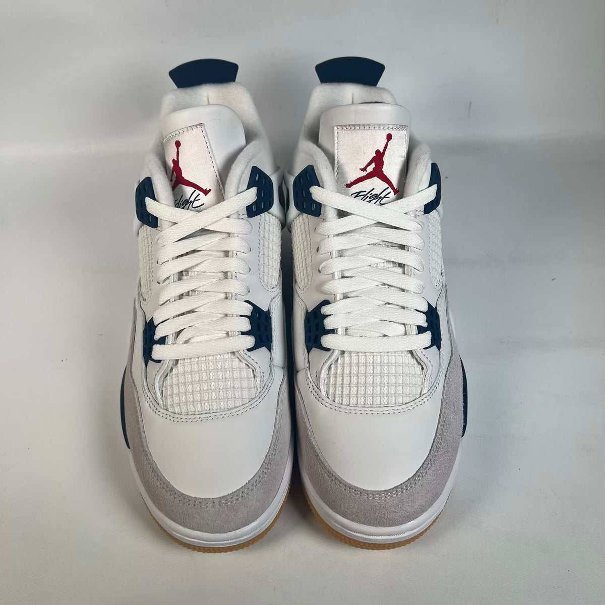 Jordan 4 SB Navy (2025) Size 8.5 NEW s23379
