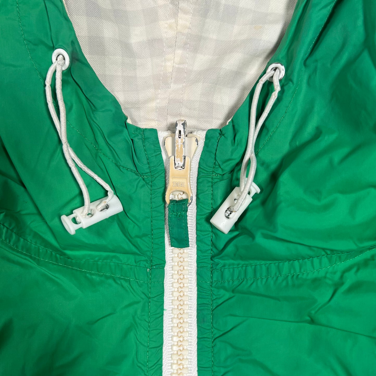 Kid Robot Reversible Green/White Zip Up Windbreaker Size Medium USED v18304
