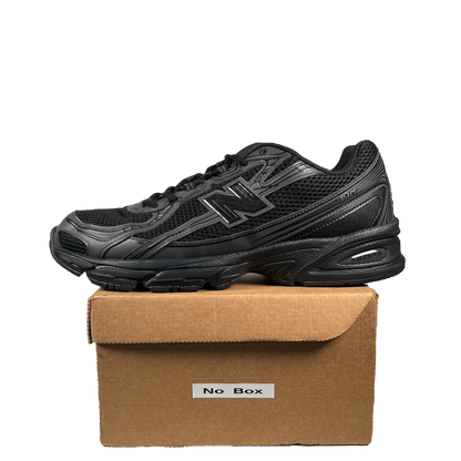 New Balance 740v2 Triple Black (2024) Size 11.5 USED s19957