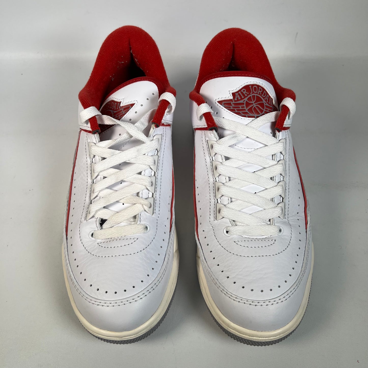 Jordan 2/3 White Varsity Red (2024) Size 9 USED s22494