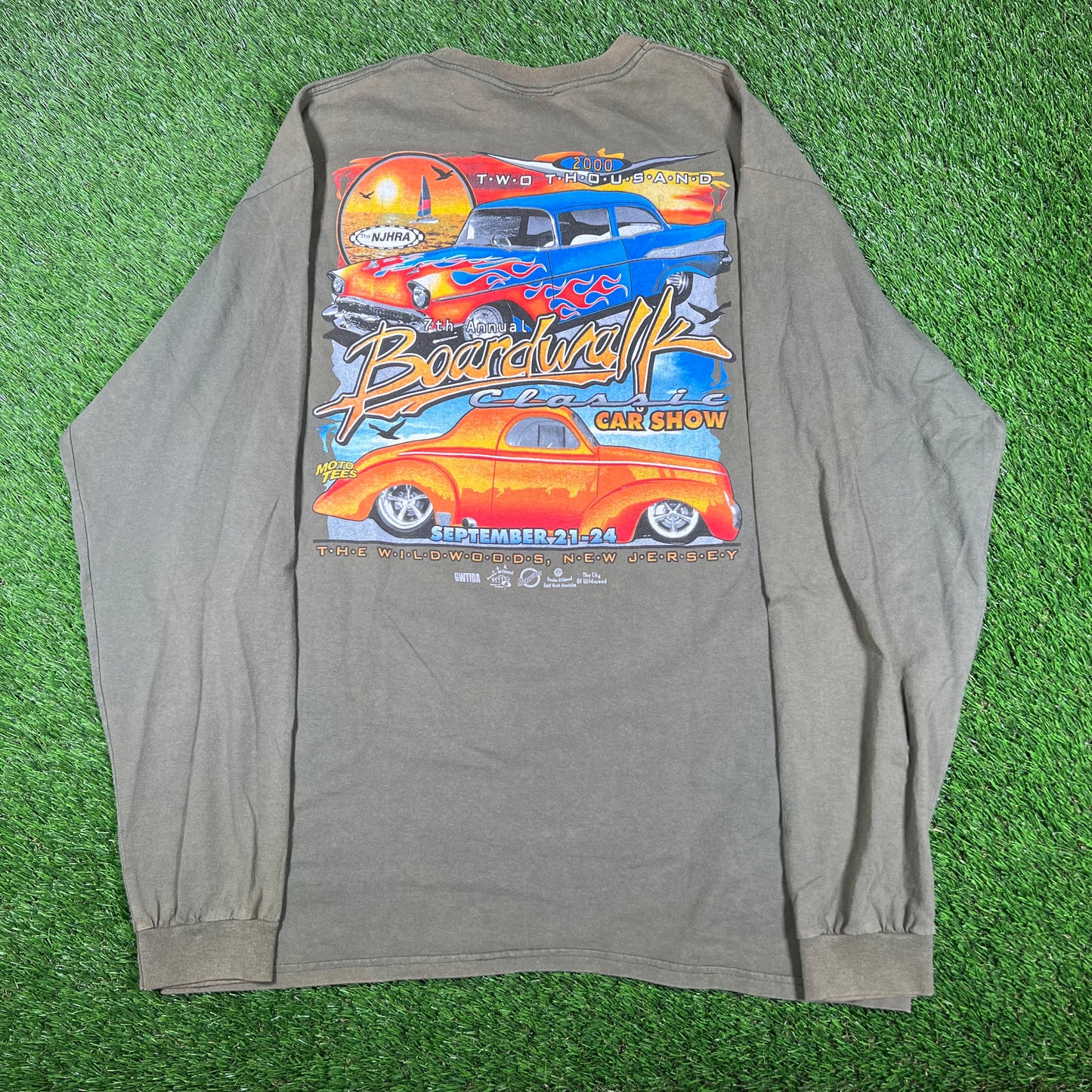 2000 Boardwalk Classic Car Show Olive Longsleeve Size XL USED v17001